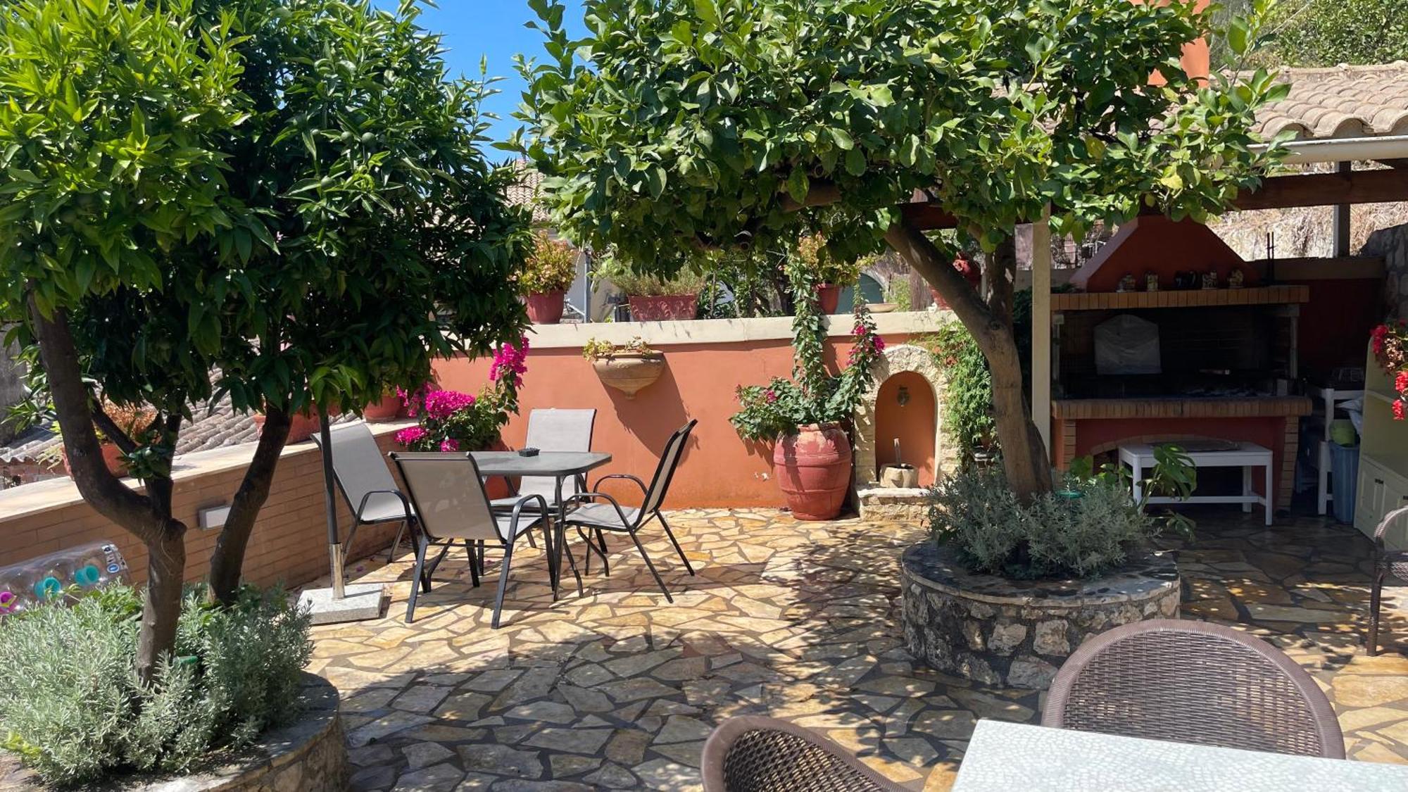 Holiday home Lori House In Corfu. Feel Like Your *