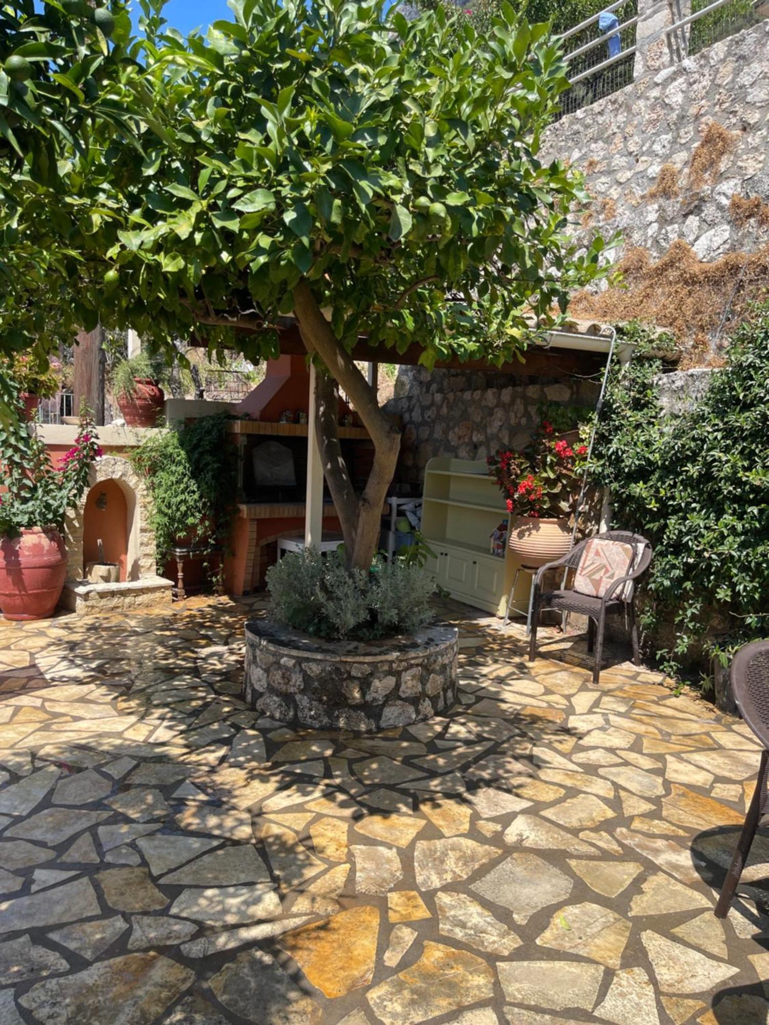 Holiday home Lori House In Corfu. Feel Like Your Skriperon